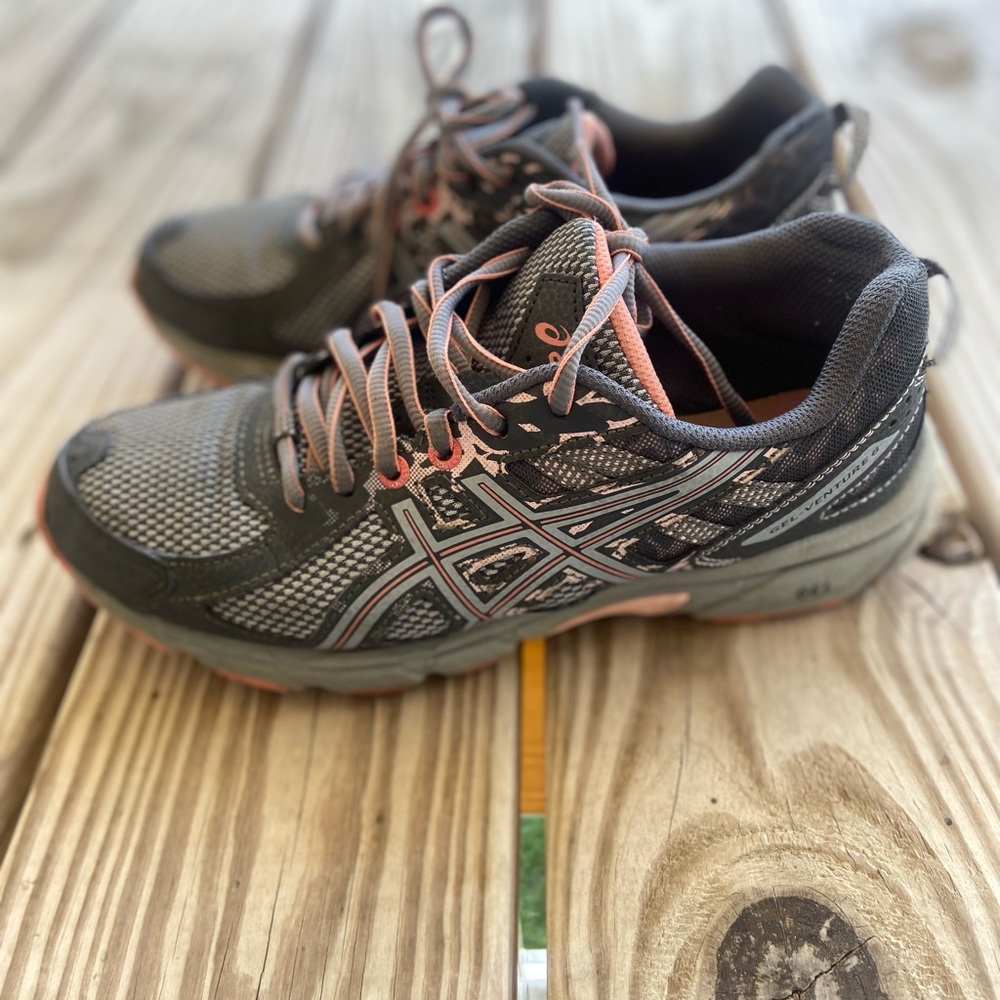 ASICS Sneakers - Picture 2 of 11